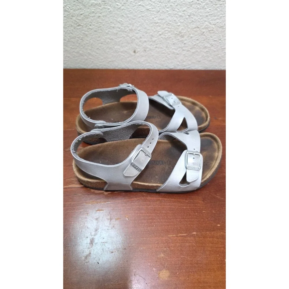 Birkenstock‎ Girls Silver Open-Toe Sandals Adjustable Straps Size 33